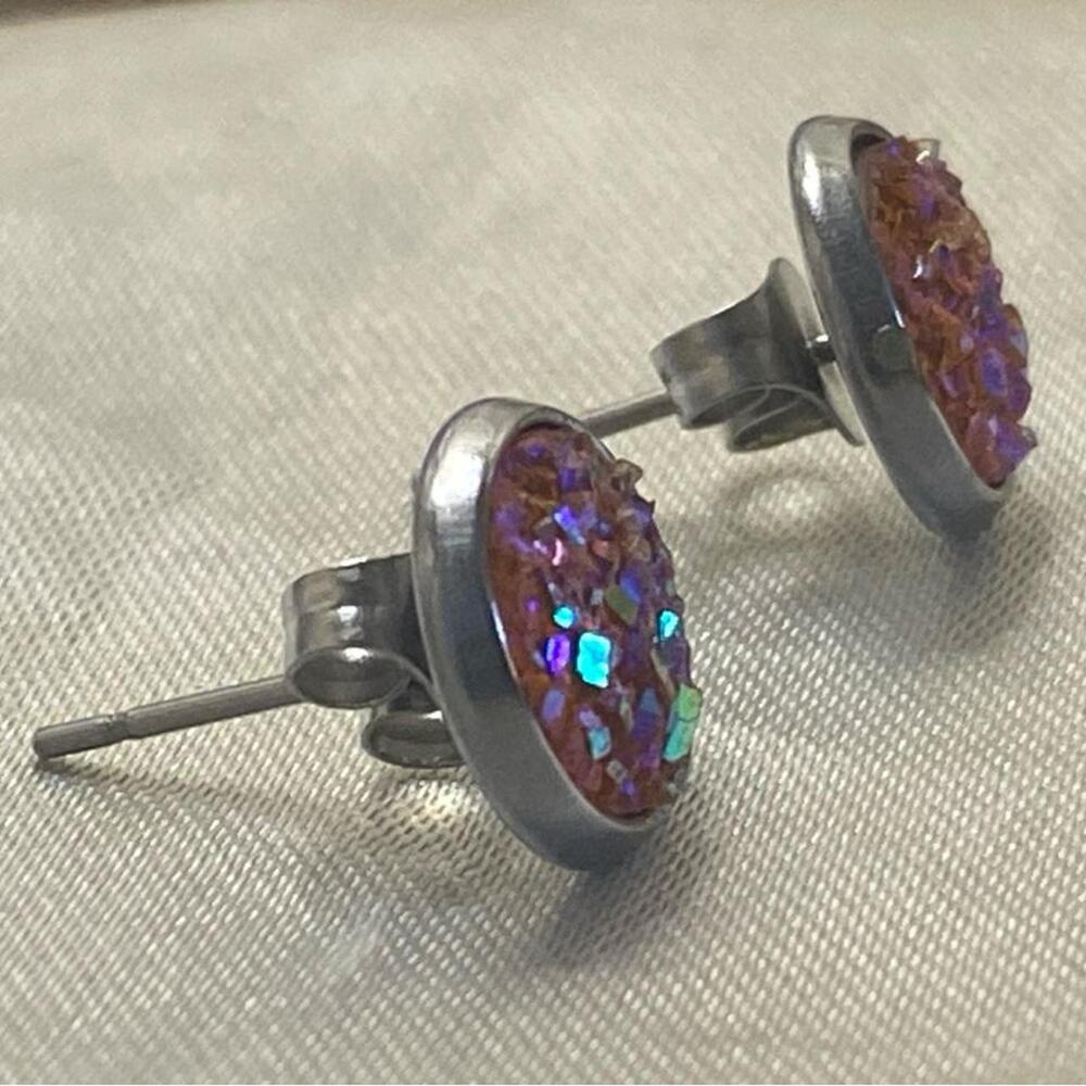 Vintage Blush Pink Iridescent Druzy Stud Earrings Silver Tone Rainbow Sparkle